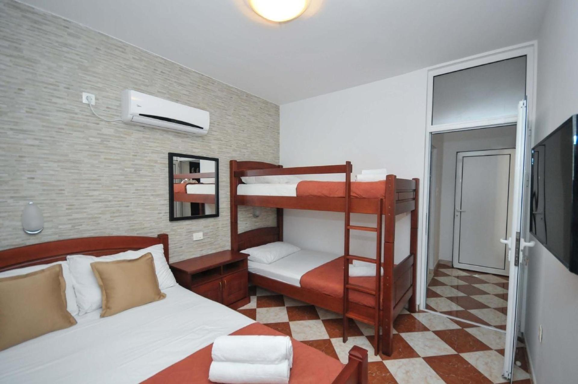 Ferienwohnung Fuer 4 Personen Ca 55 M In Budva, Adriakueste Montenegro Kueste Um Budva Zewnętrze zdjęcie